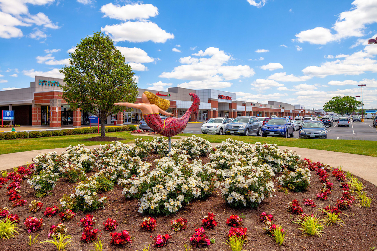 JANAF Shopping Yard, Norfolk