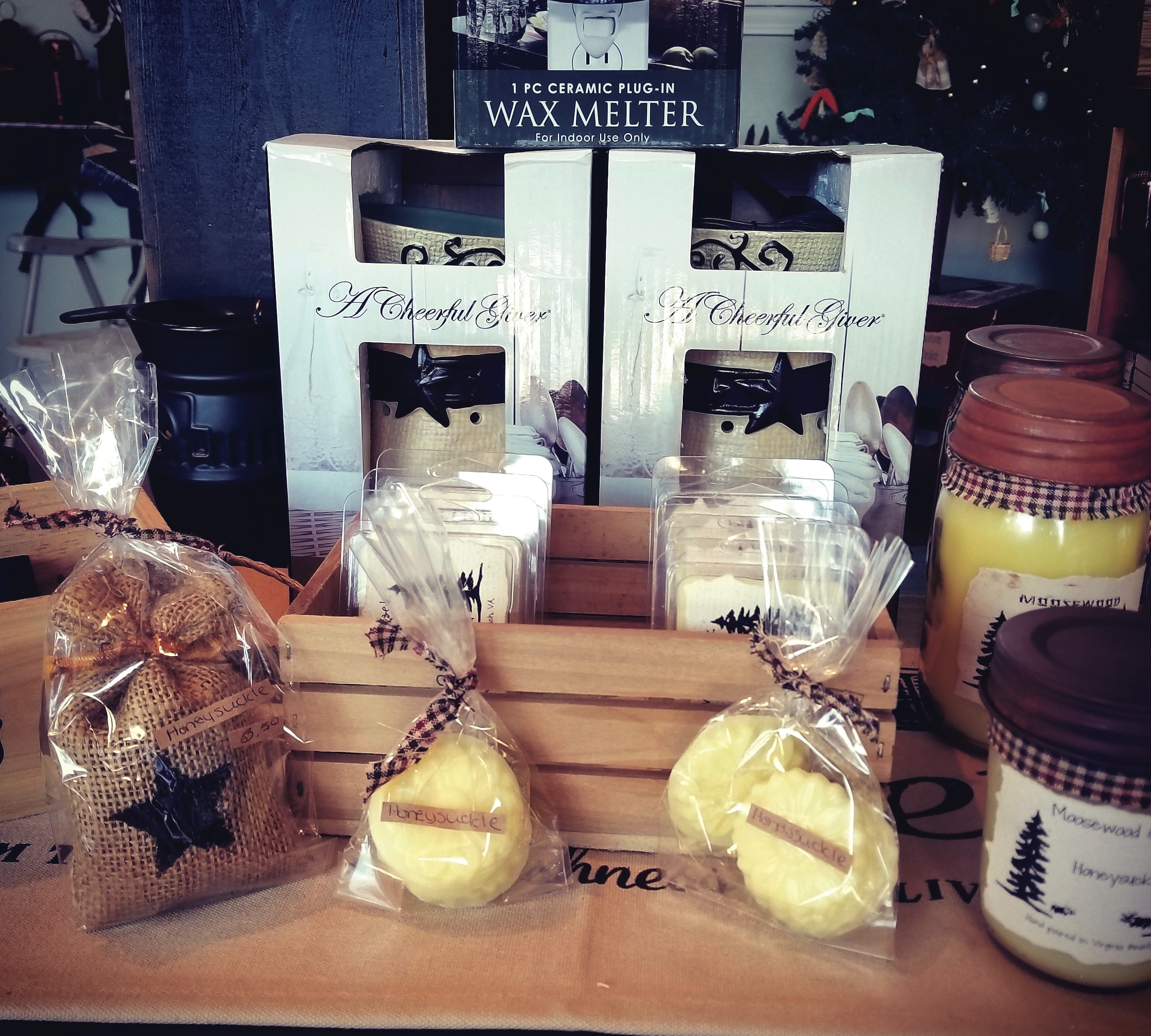 Moosewood Creek Primitives, Virginia Beach Farmers Market, gifts, candles, primitive shops