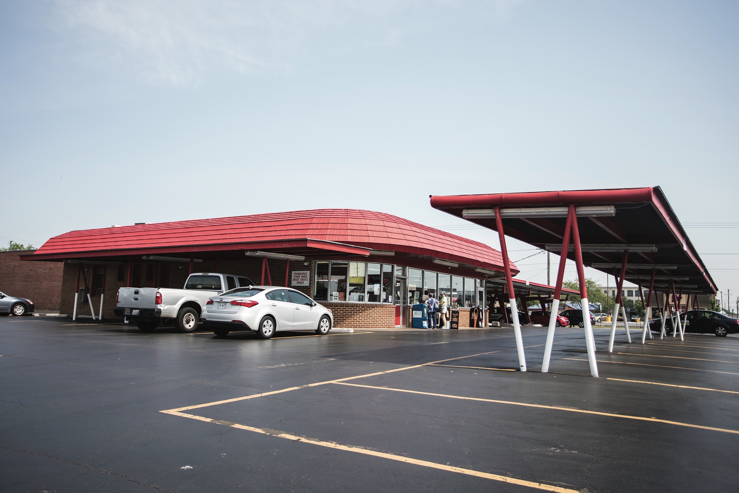 Dourmar's Norfolk, family owned restaurant