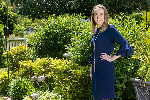 Laura Wright-Millennial on the Move