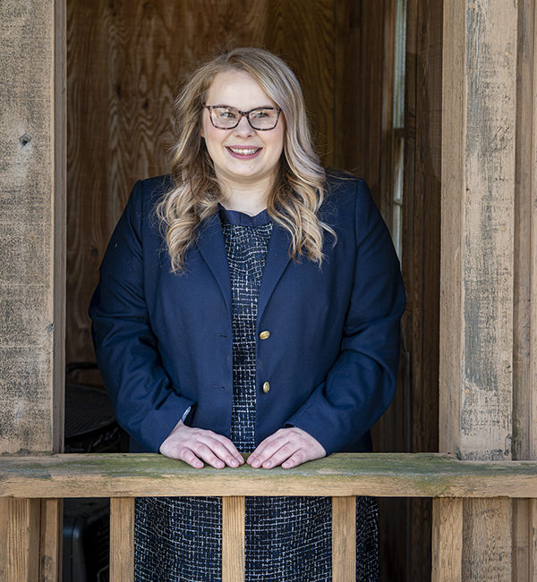 Milena Radovic-Millennial on the Move