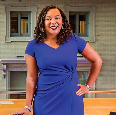 Sydney CoveySenior Manager STRUCTR